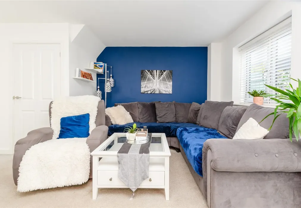 Lounge/Diner - Paris Drive, Gravesend, Kent - Wards of Kent