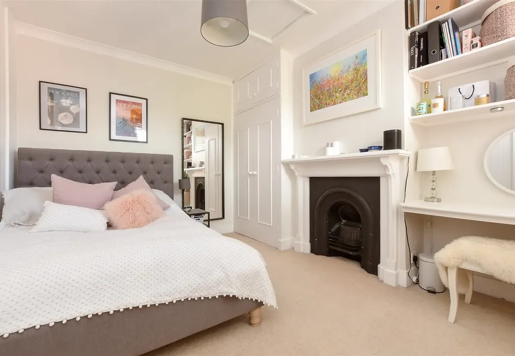Bedroom 2 - Buckingham Road, Holmwood, Dorking, Surrey - Wards of Kent