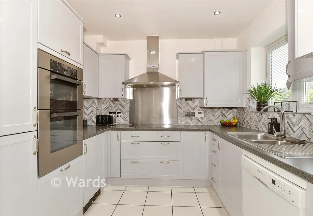 Kitchen - Britannia Road, High Halstow, Rochester, Kent - Wards of Kent
