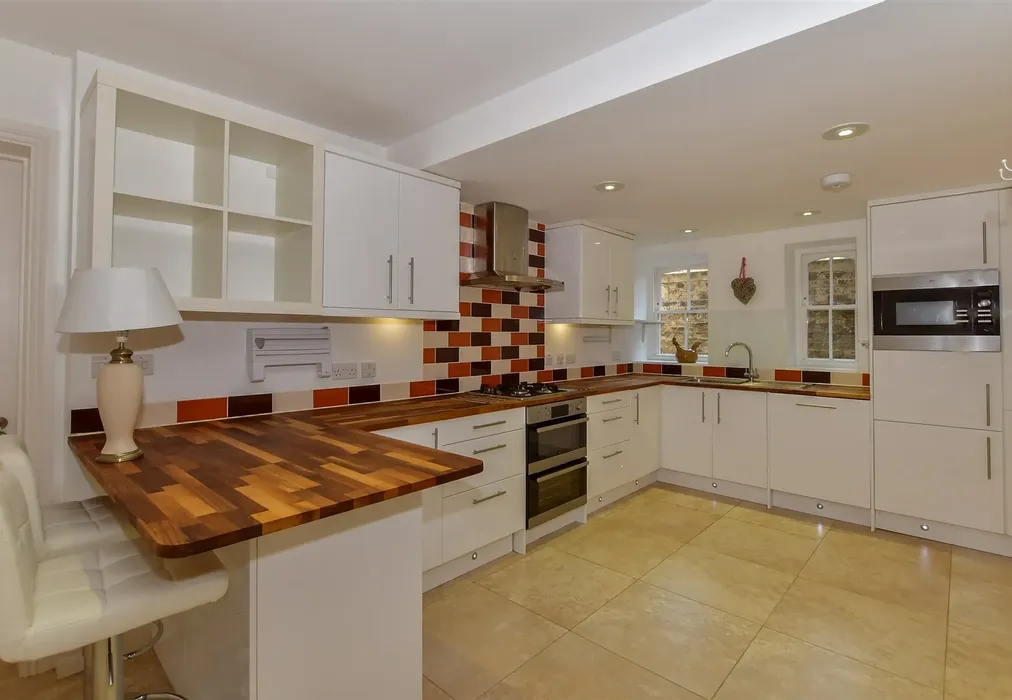 Kit - Nevill Park, Tunbridge Wells, Kent - Wards of Kent