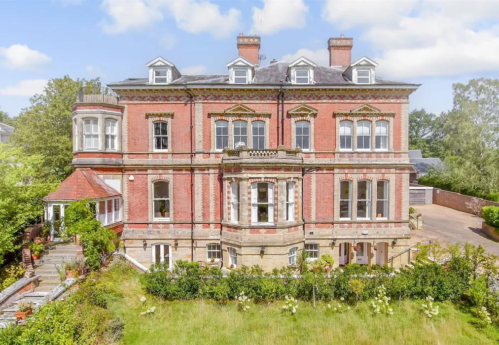 Front - Nevill Park, Tunbridge Wells, Kent - Wards of Kent
