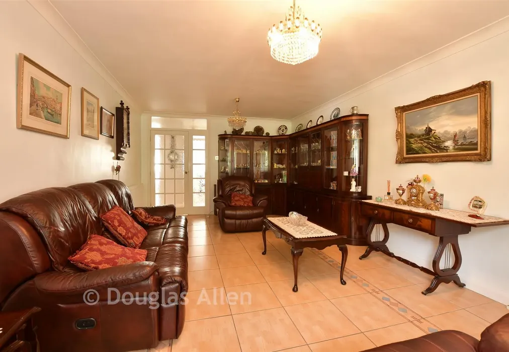 Lounge/Dining Room - Buckingham Close, Emerson Park, Essex - Wards of Kent
