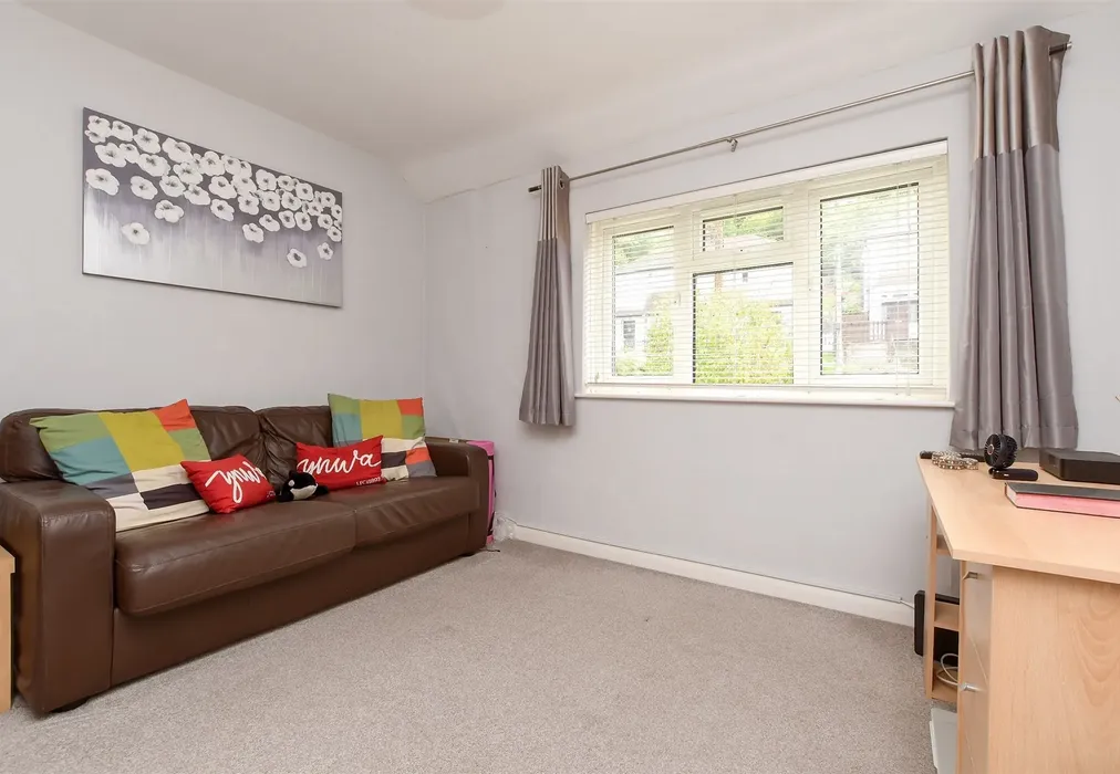 Bedroom 1 - Northwood Avenue, Purley, Surrey - Wards of Kent