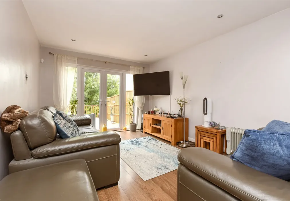 Lounge/Diner - Northwood Avenue, Purley, Surrey - Wards of Kent