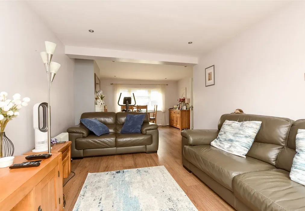 Lounge/Diner - Northwood Avenue, Purley, Surrey - Wards of Kent