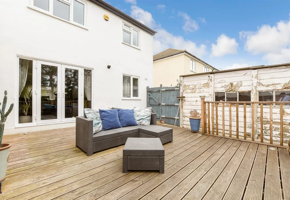 Patio / Decking - Northwood Avenue, Purley, Surrey - Wards of Kent