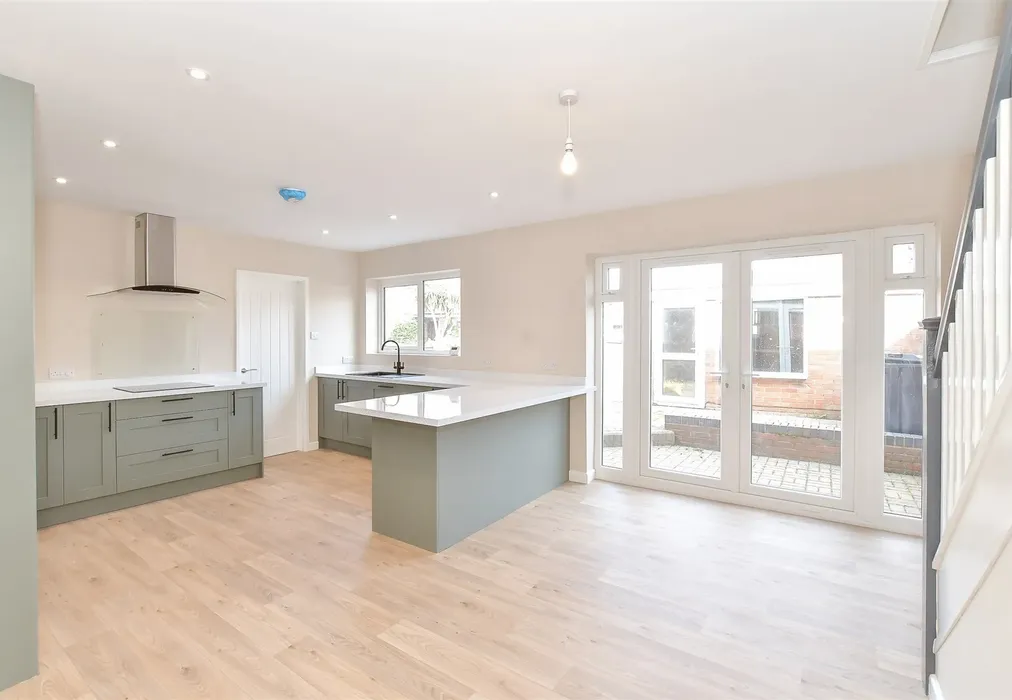 Kitchen/ Diner - Great Copse Drive, Havant, Hampshire - Wards of Kent