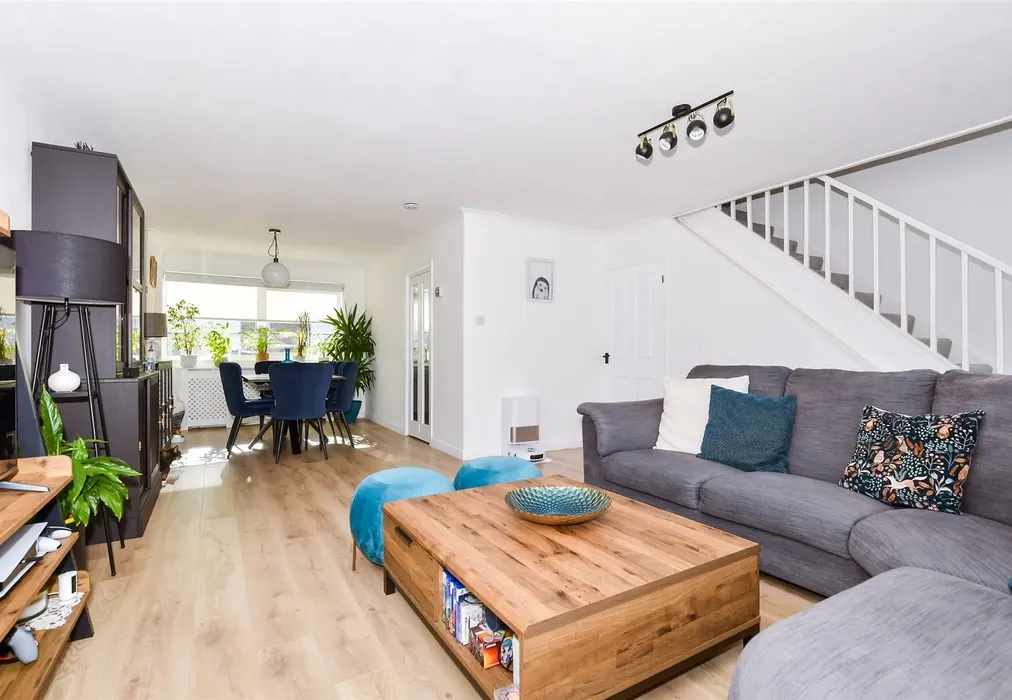 Lounge/Diner - Becksbourne Close, Penenden Heath, Maidstone, Kent - Wards of Kent