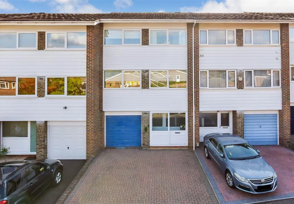 Front Web - Becksbourne Close, Penenden Heath, Maidstone, Kent - Wards of Kent