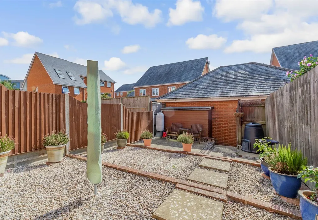 Rear Garden - St. Anne's Drive North, Redhill, Surrey - Wards of Kent