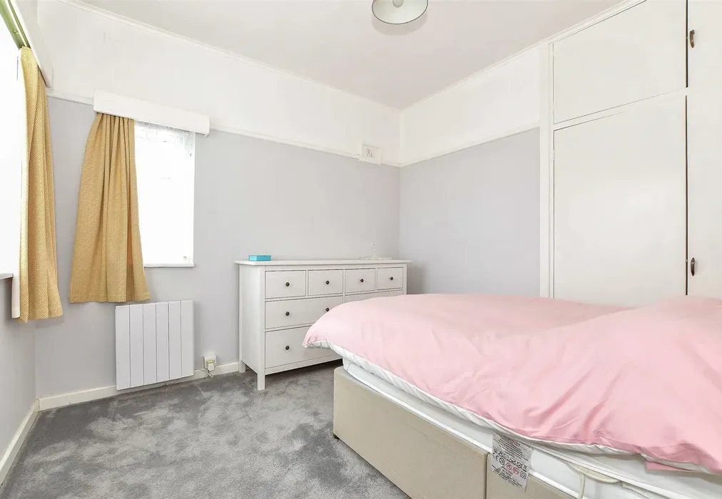 Bedroom 2 - Coast Drive, Lydd-On-Sea, Romney Marsh, Kent - Wards of Kent