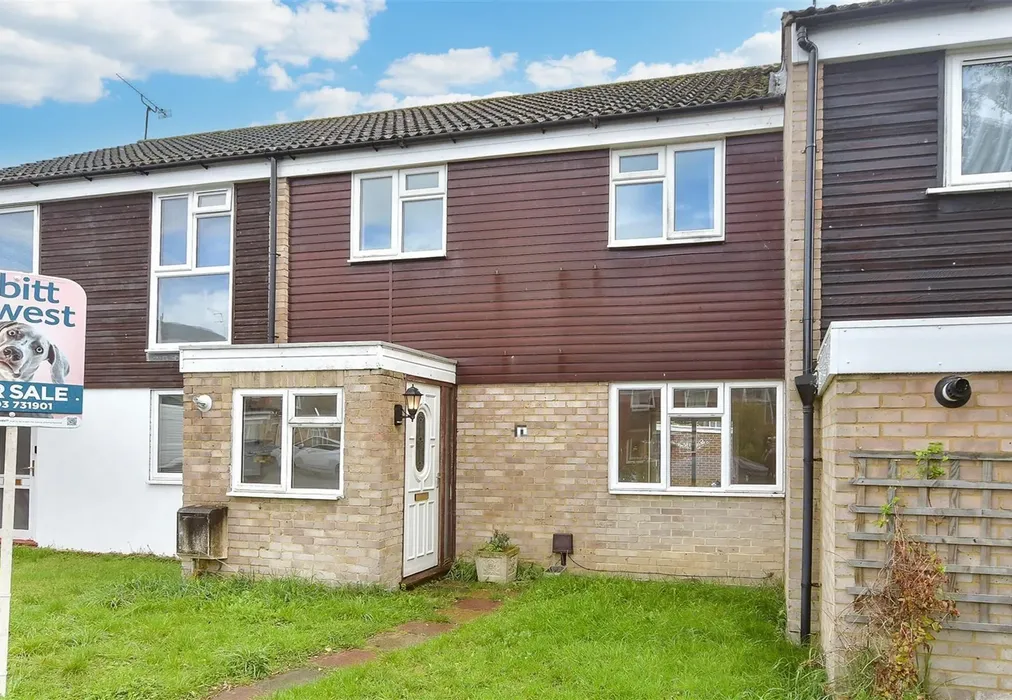 H5Zge - External (Web) - Anvil Close, Southwater, Horsham, West Sussex - Wards of Kent