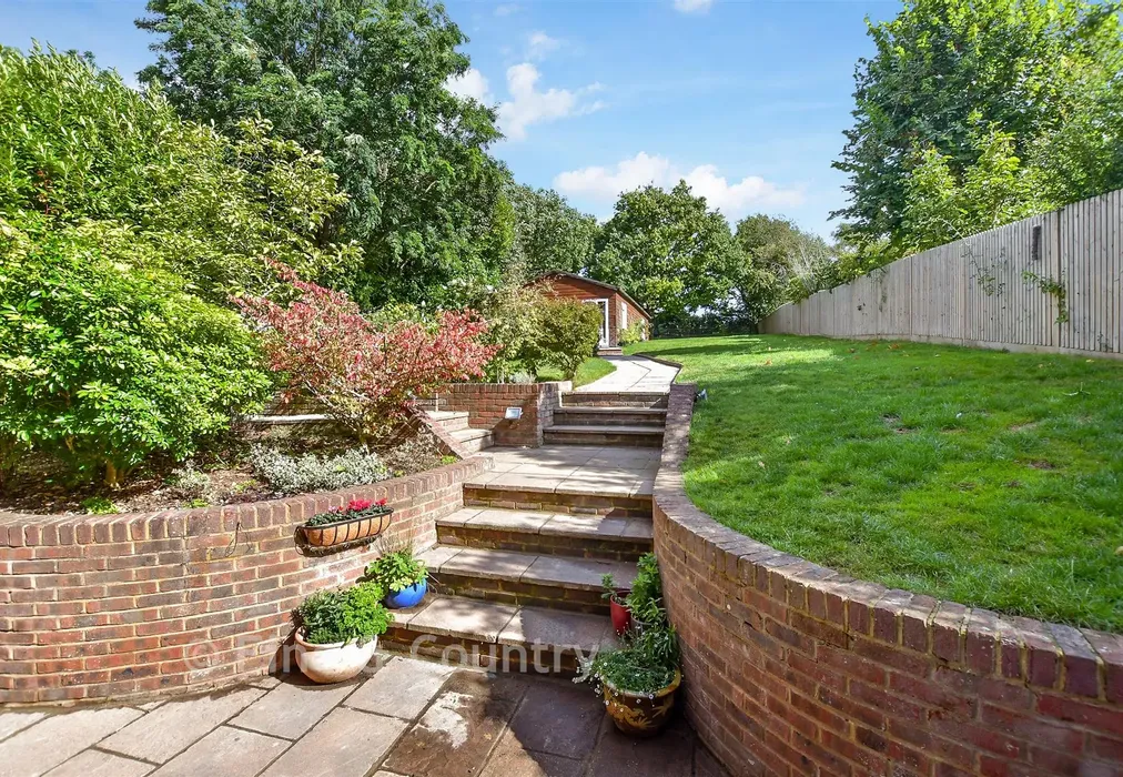 Rear Garden - The Street, Adisham, Canterbury, Kent - Wards of Kent