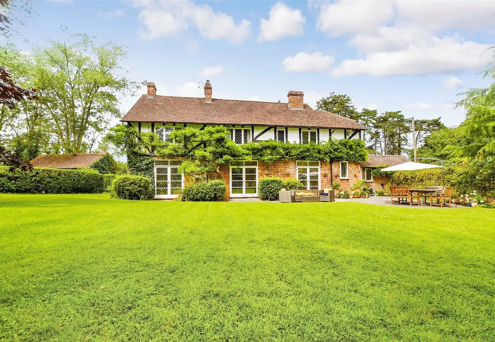 Rear Elevation - Calleywell Lane, Aldington, Ashford, Kent - Wards of Kent