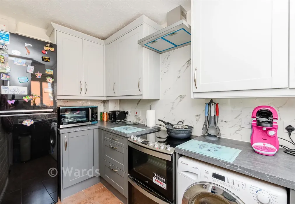 Kitchen - Cugley Road, Dartford, Kent - Wards of Kent