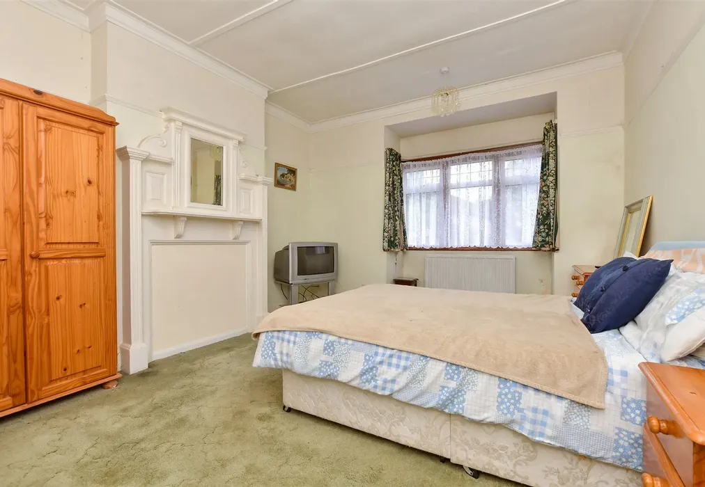 Bedroom 2 - Victoria Avenue, South Croydon, Surrey - Wards of Kent
