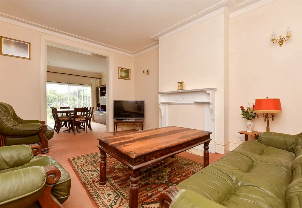 Sitting Area - Victoria Avenue, South Croydon, Surrey - Wards of Kent