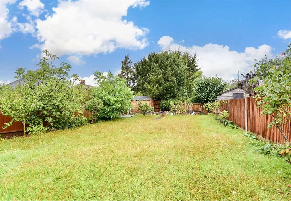 Rear Garden - Victoria Avenue, South Croydon, Surrey - Wards of Kent