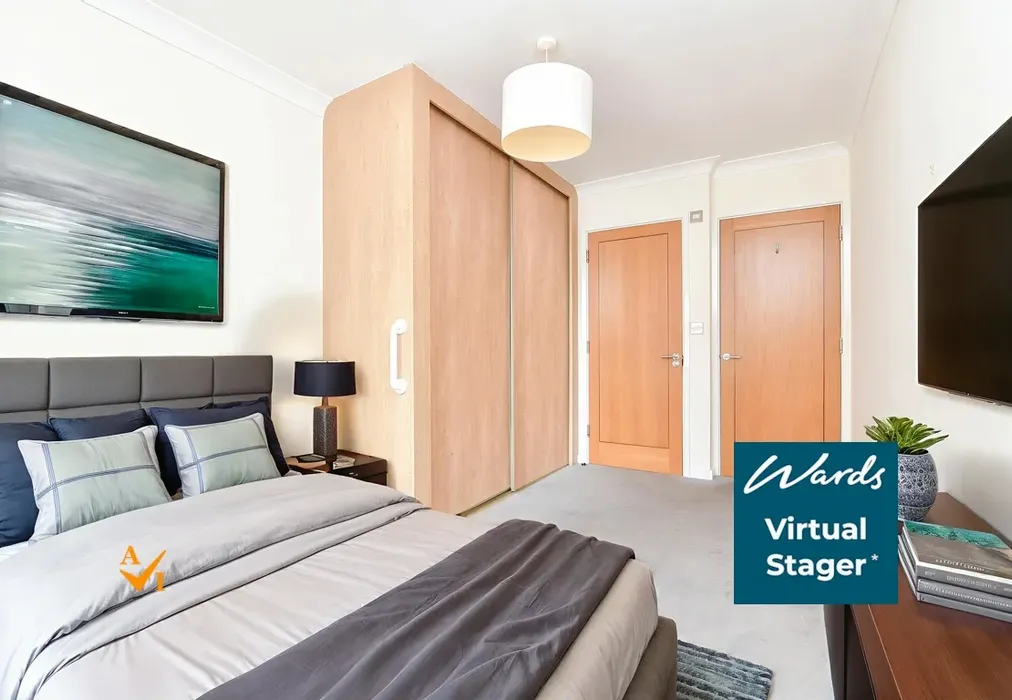 Bedroom 1 (Modern style) - Ridgeway Cliff, Herne Bay, Kent - Wards of Kent