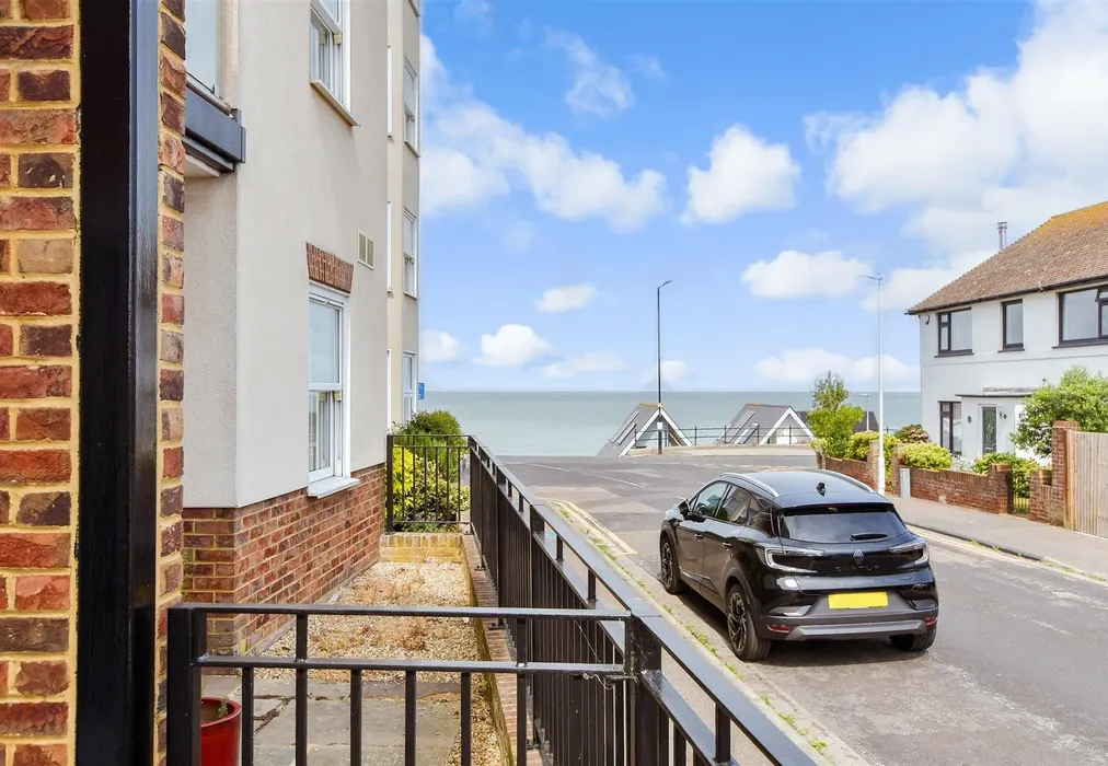 Views To Side - Ridgeway Cliff, Herne Bay, Kent - Wards of Kent