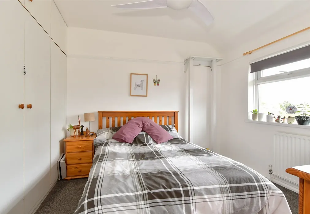 Bedroom 1 - Lancelot Avenue, Strood, Rochester, Kent - Wards of Kent