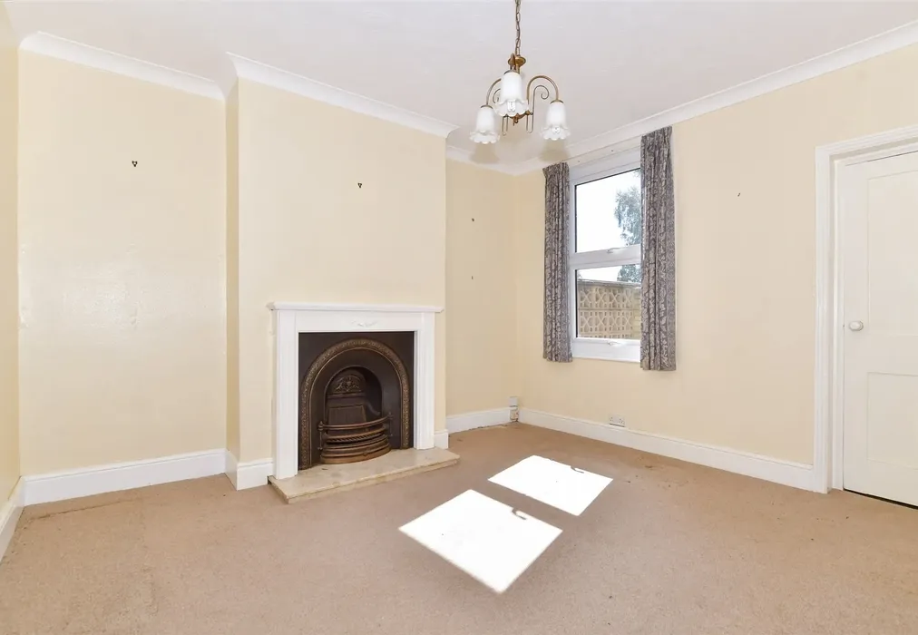 Dining Room - Tonbridge Road, Maidstone, Kent - Wards of Kent