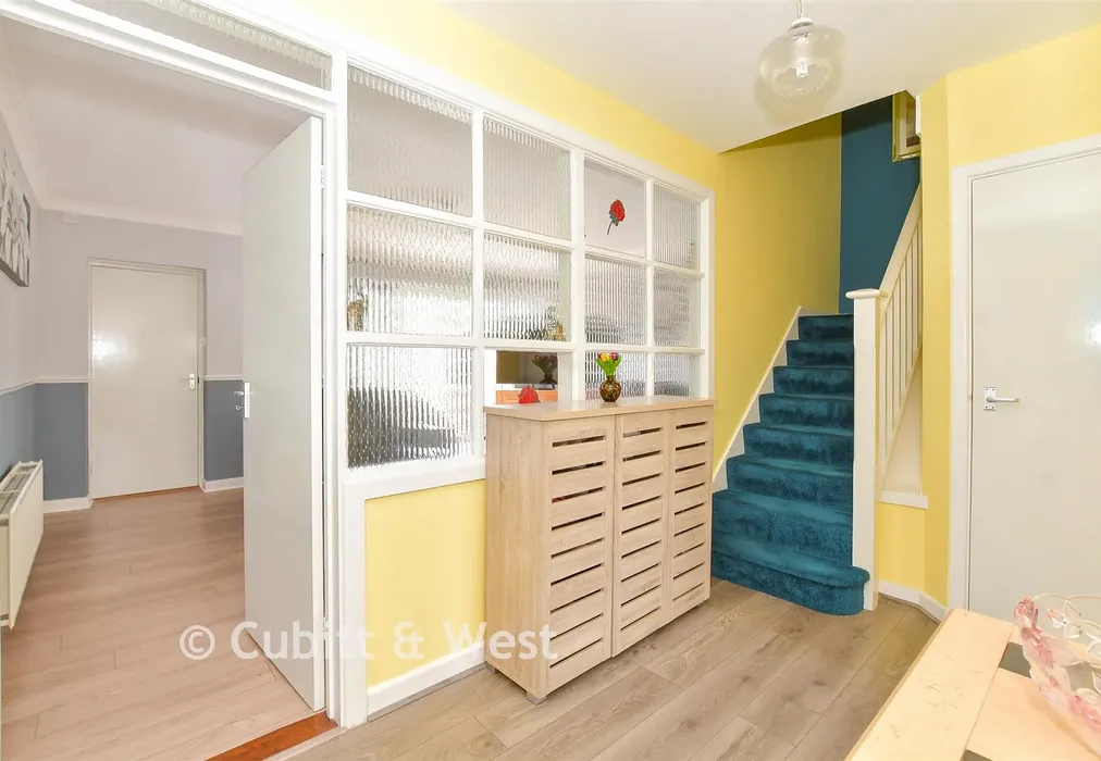 Hallway - Powerscourt Road, Portsmouth, Hampshire - Wards of Kent
