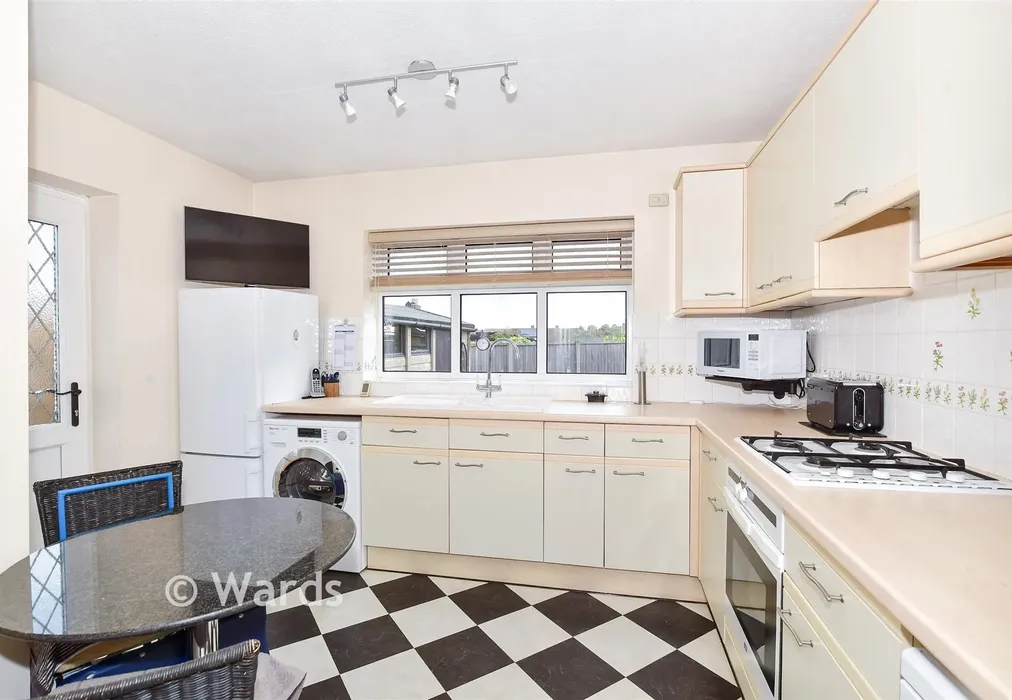 Kitchen - Gresham Road, Coxheath, Maidstone, Kent - Wards of Kent
