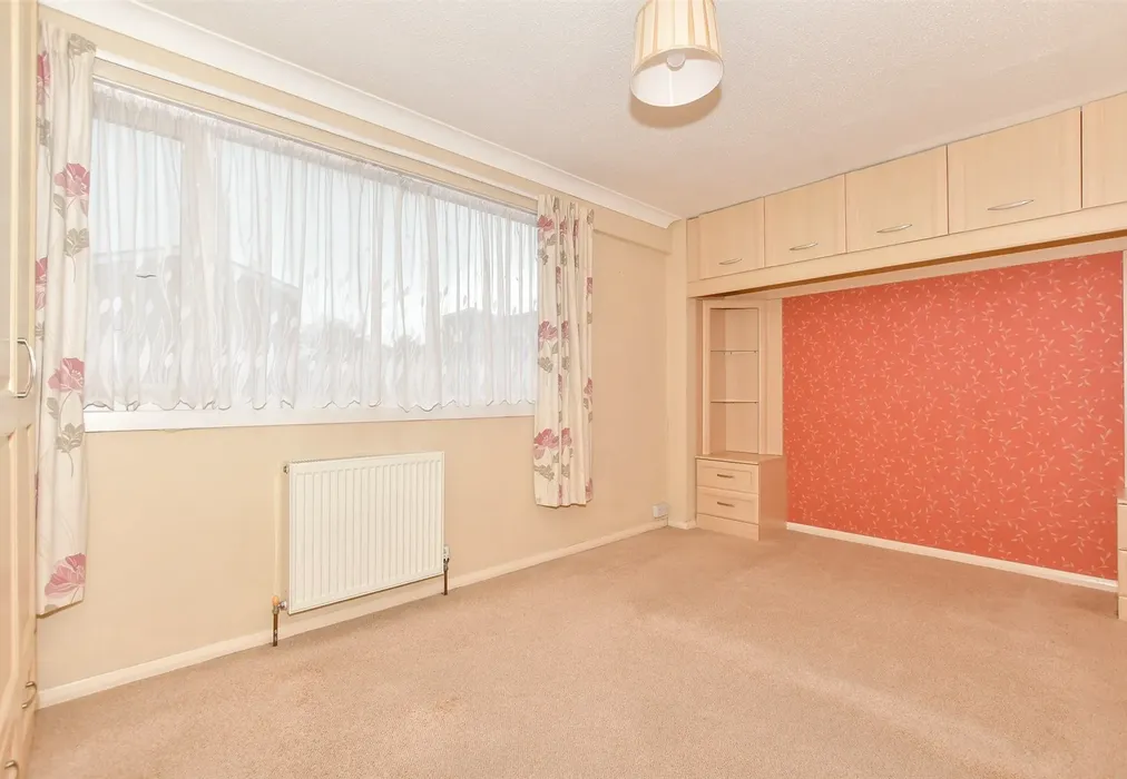 Bedroom 1 - Oxenden Road, Folkestone, Kent - Wards of Kent