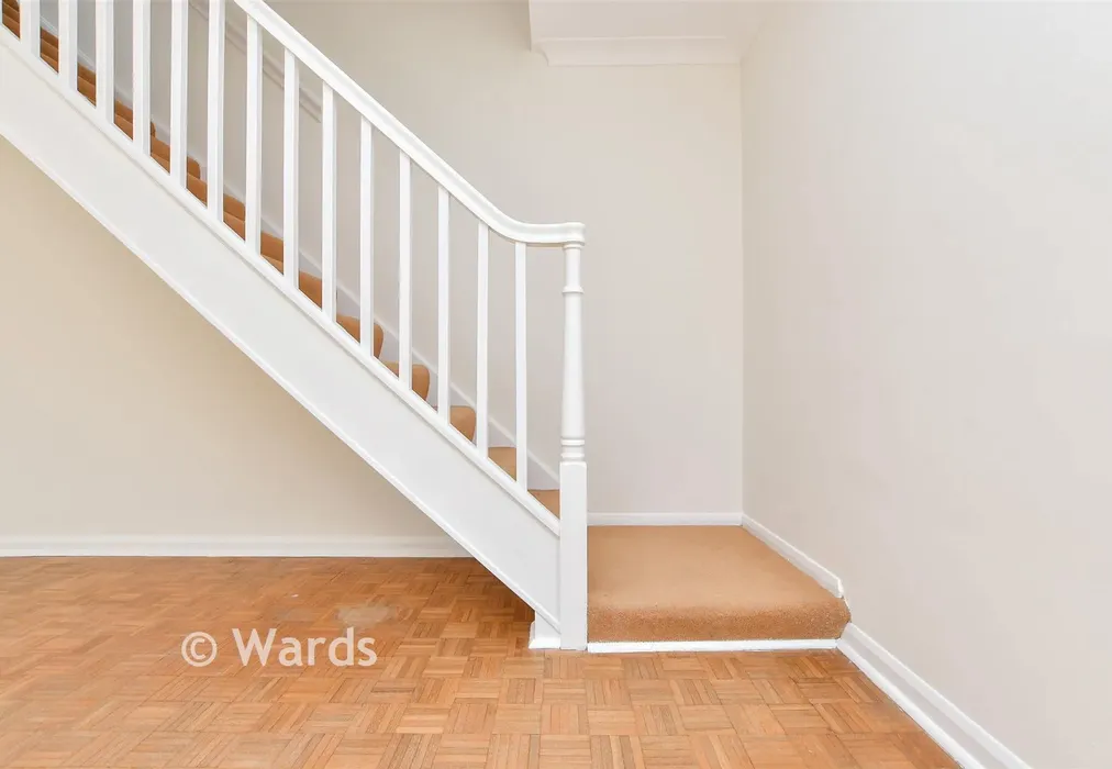 Internal Feature - Queens Avenue, Broadstairs, Kent - Wards of Kent