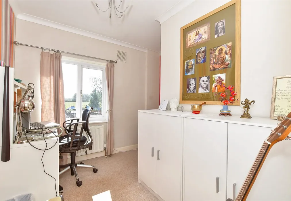 Bedroom 3 - West View Drive, Yapton, Arundel, West Sussex - Wards of Kent