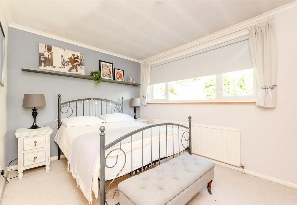 Bedroom 2 - Princes Avenue, Walderslade, Chatham, Kent - Wards of Kent