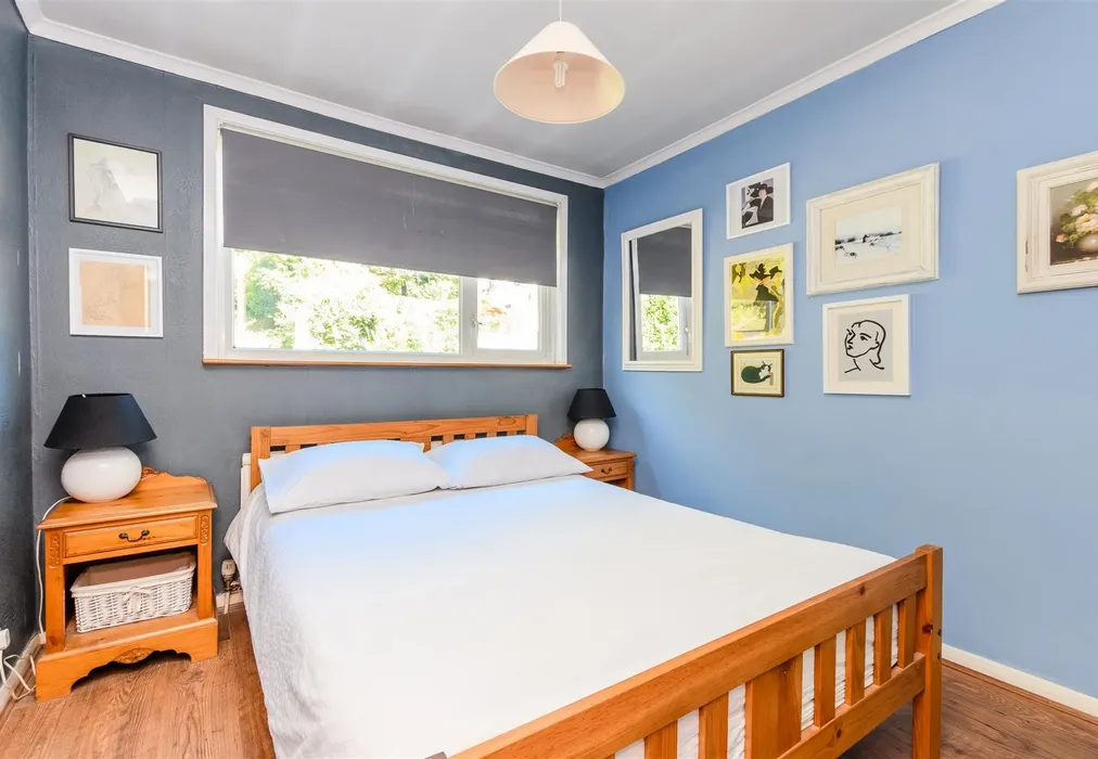 Bedroom 3 - Princes Avenue, Walderslade, Chatham, Kent - Wards of Kent