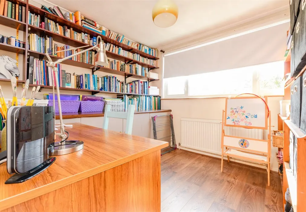 Bedroom 4 - Princes Avenue, Walderslade, Chatham, Kent - Wards of Kent