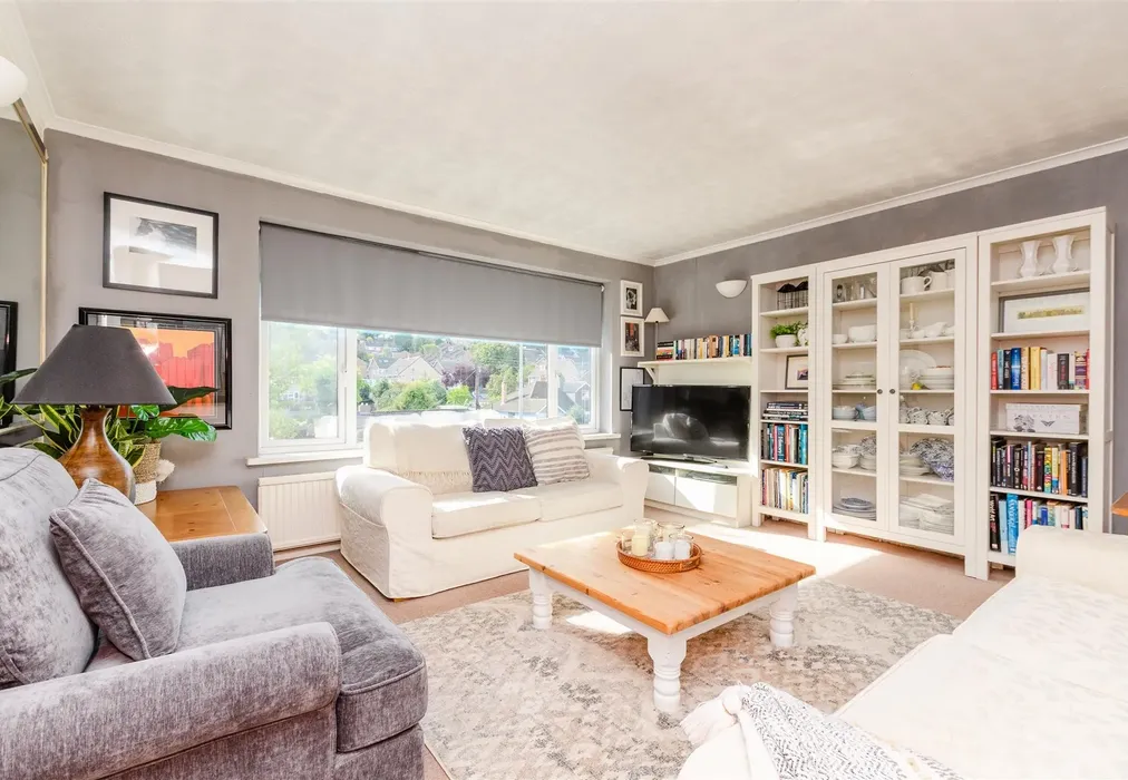 Lounge - Princes Avenue, Walderslade, Chatham, Kent - Wards of Kent
