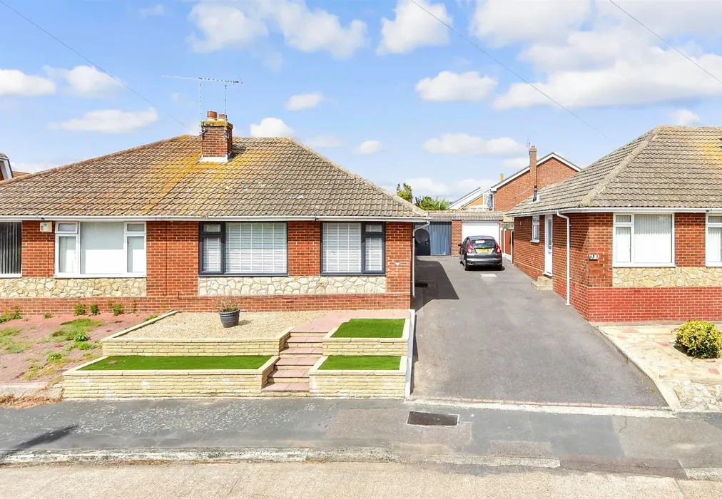 External (Web) - Freemans Close, Seasalter, Whitstable, Kent - Wards of Kent
