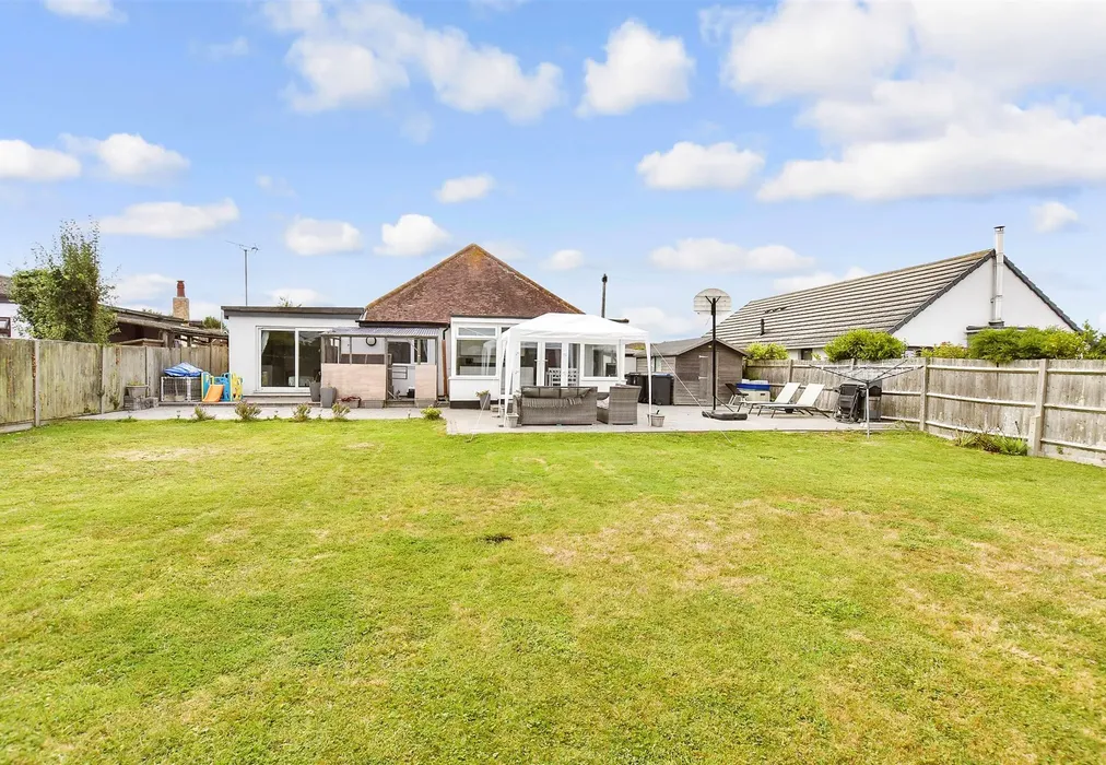 Rear Garden - Mill Lane, Herne Bay, Kent - Wards of Kent