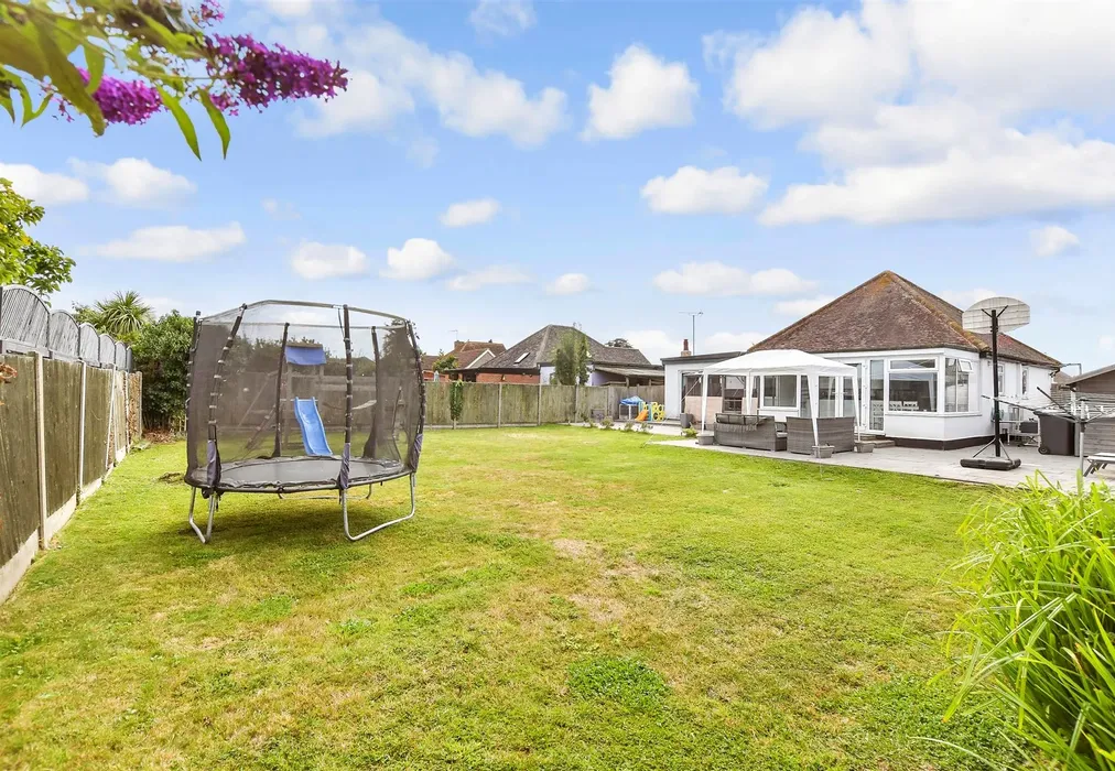 Rear Garden - Mill Lane, Herne Bay, Kent - Wards of Kent
