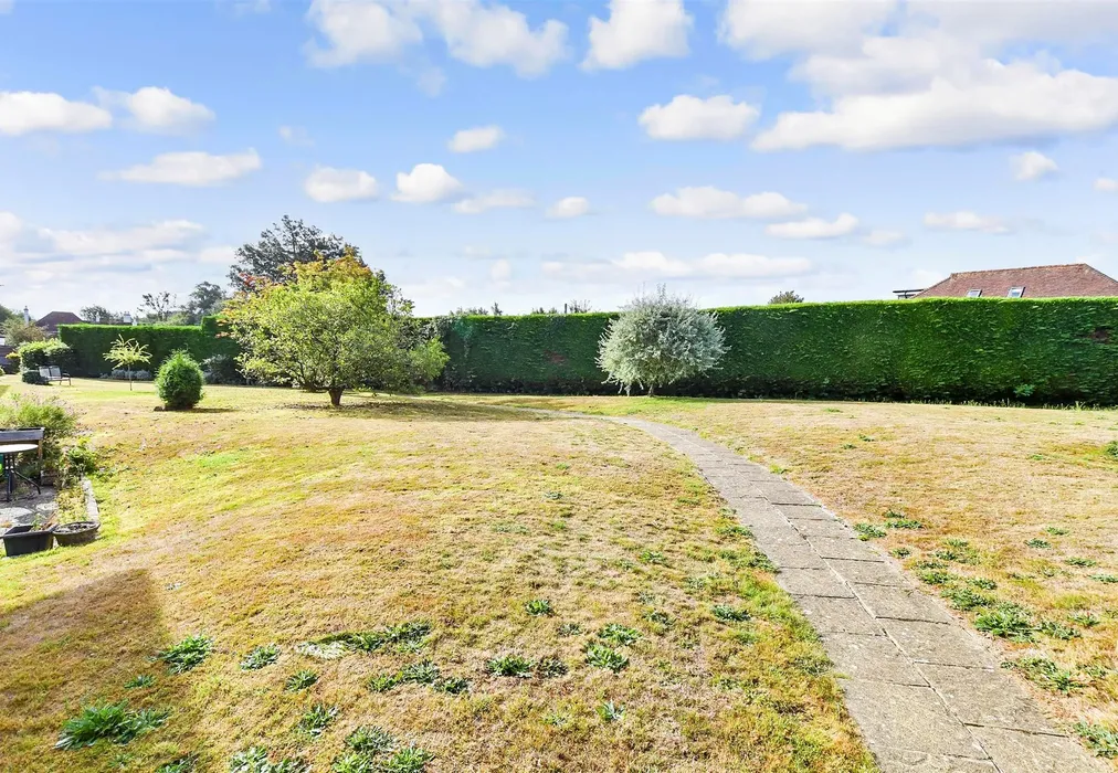 Communal Gardens - Church Lane, Bearsted, Maidstone, Kent - Wards of Kent