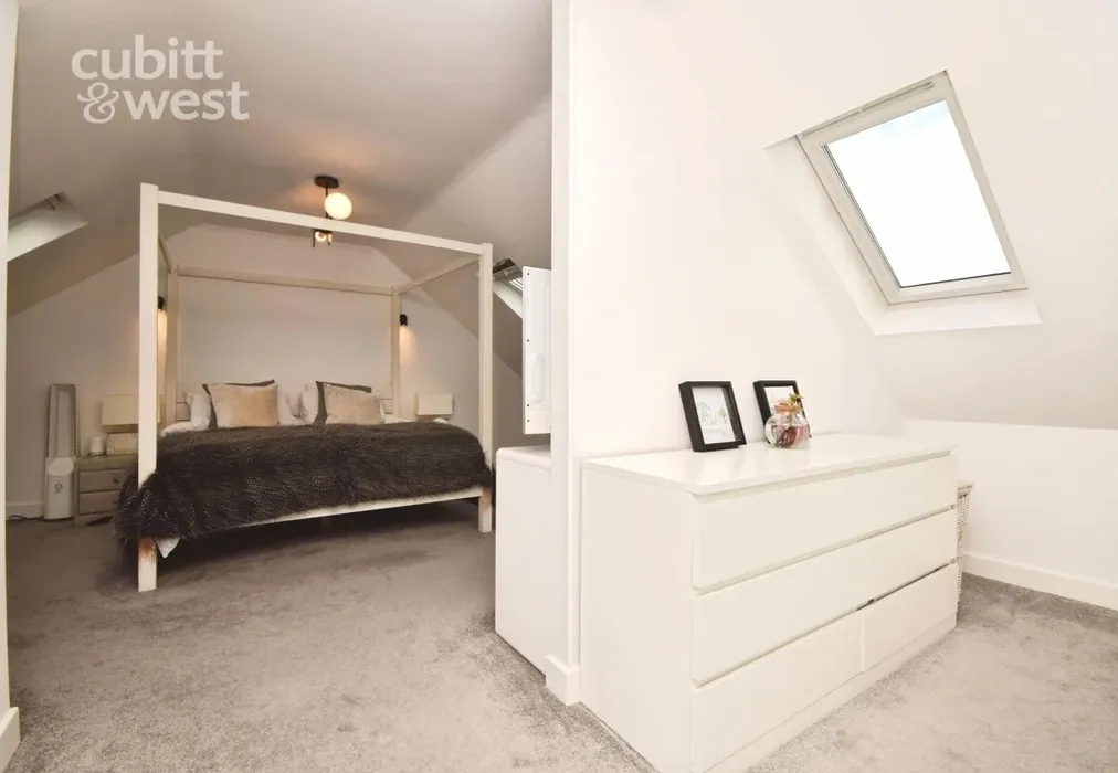 Bedroom/Dressing ... - Millyard Crescent, Brighton, BN2 - Wards of Kent