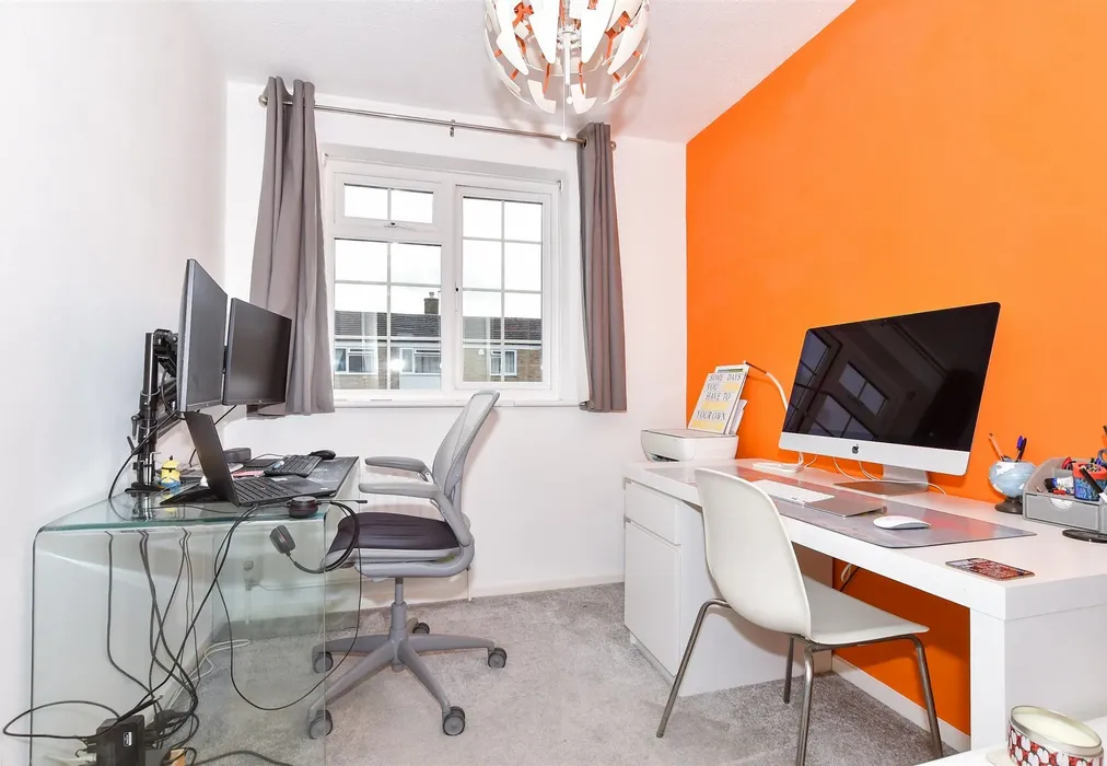 Bedroom 3 - Vaughan Avenue, Tonbridge, Kent - Wards of Kent