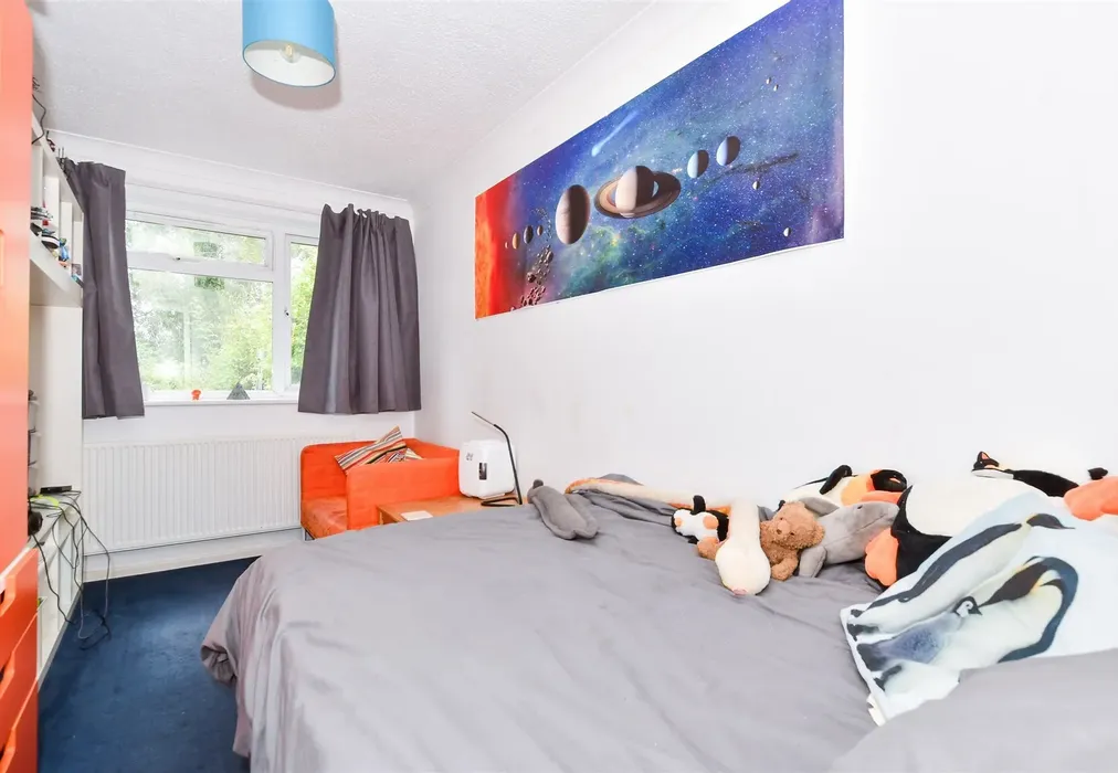 Bedroom 4 - Vaughan Avenue, Tonbridge, Kent - Wards of Kent