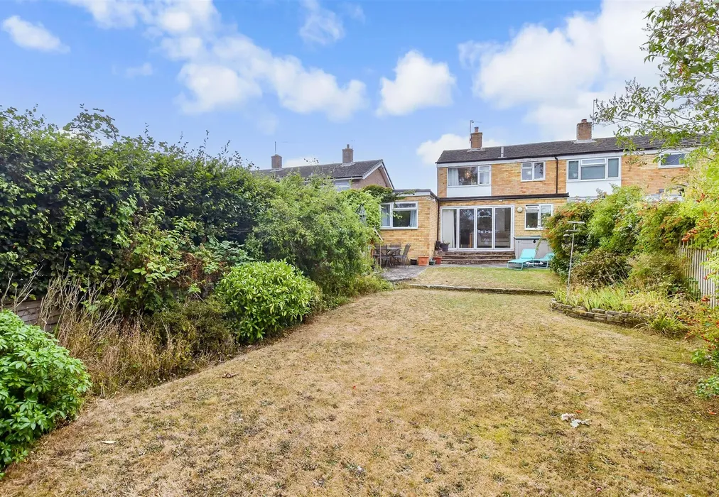 Rear Elevation - Vaughan Avenue, Tonbridge, Kent - Wards of Kent