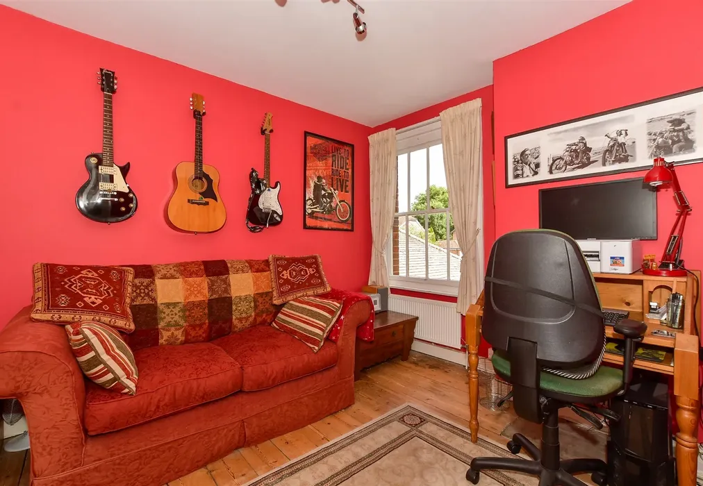 Bedroom 2 - Henfield Road, Cowfold, Horsham, West Sussex - Wards of Kent