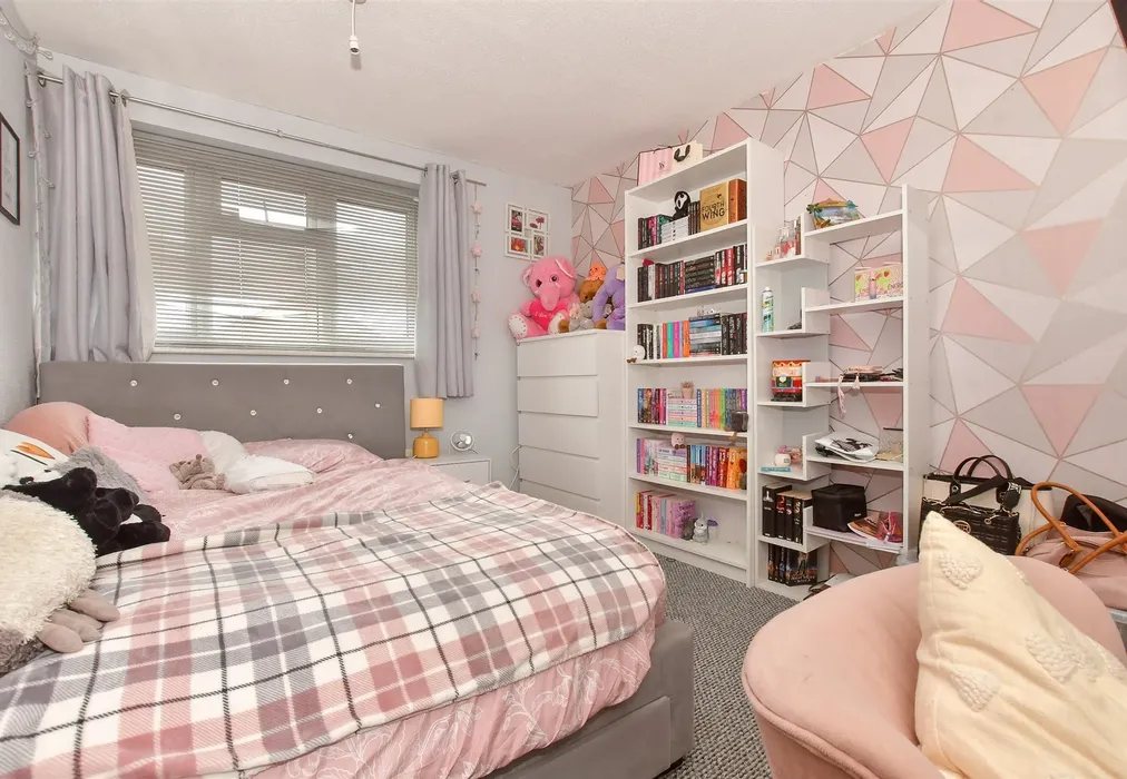 Bedroom 2 - Ince Road, Sturry, Canterbury, Kent - Wards of Kent