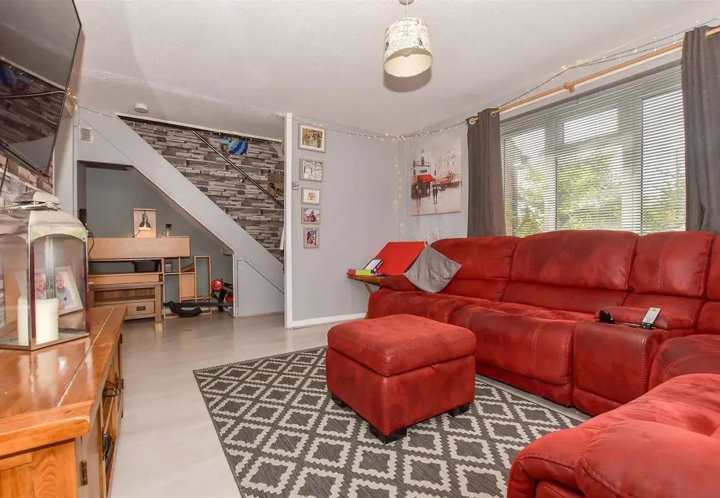 Lounge - Ince Road, Sturry, Canterbury, Kent - Wards of Kent