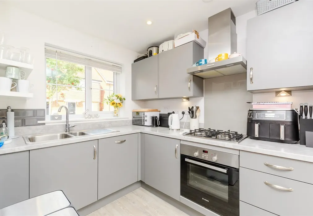 Kitchen - Illett Way, Faygate, Horsham, West Sussex - Wards of Kent