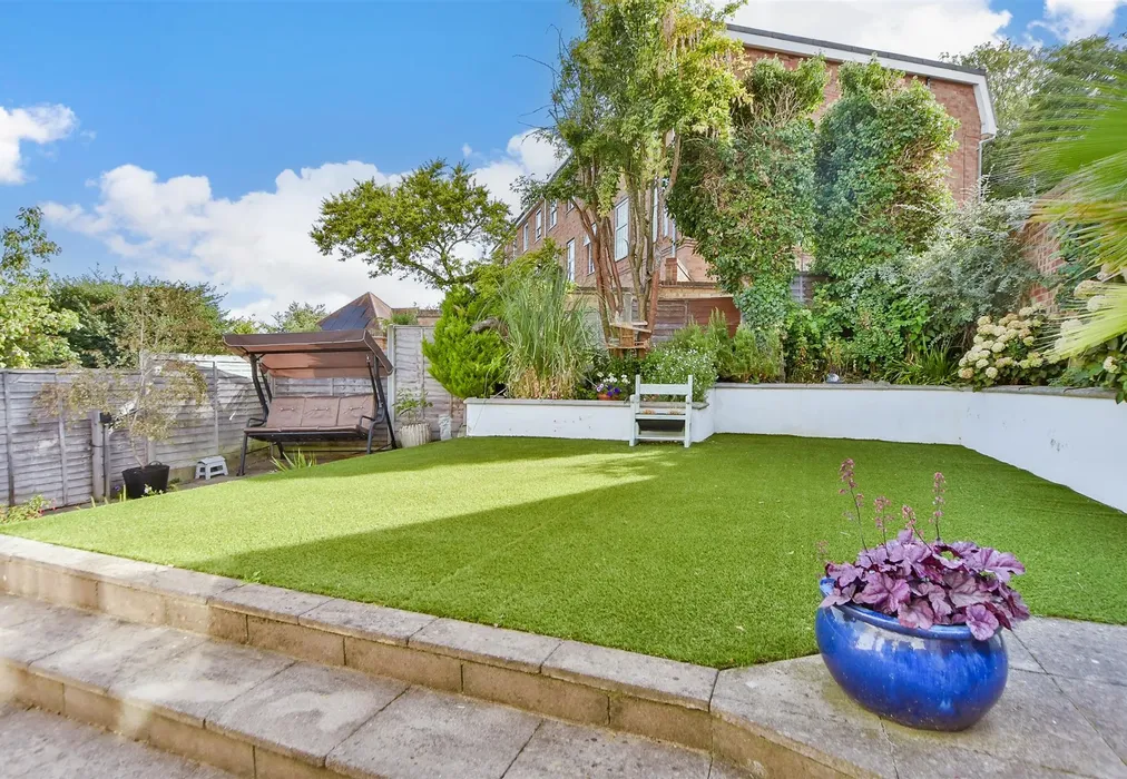 Rear Garden - Goddings Drive, Rochester, Kent - Wards of Kent