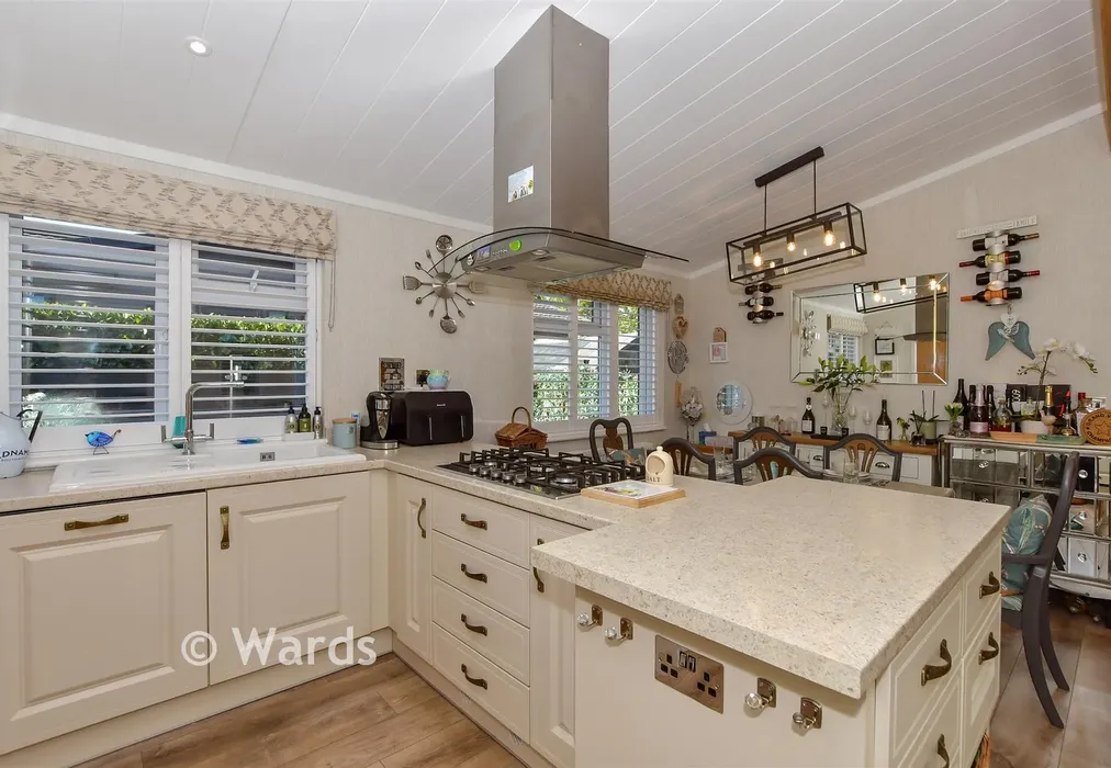 Kitchen - Well Street, East Malling, West Malling, Kent - Wards of Kent
