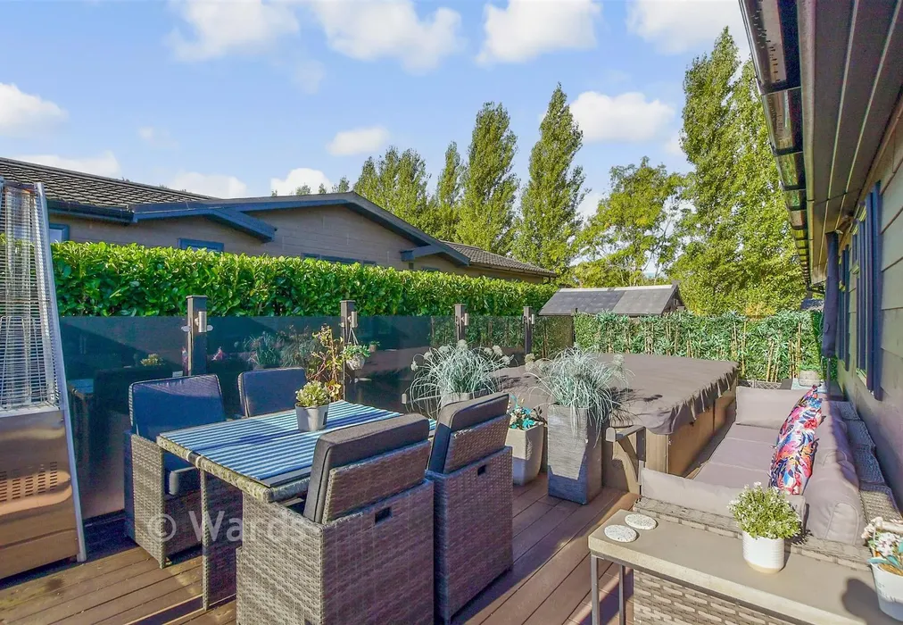 Decking/Terrace - Well Street, East Malling, West Malling, Kent - Wards of Kent